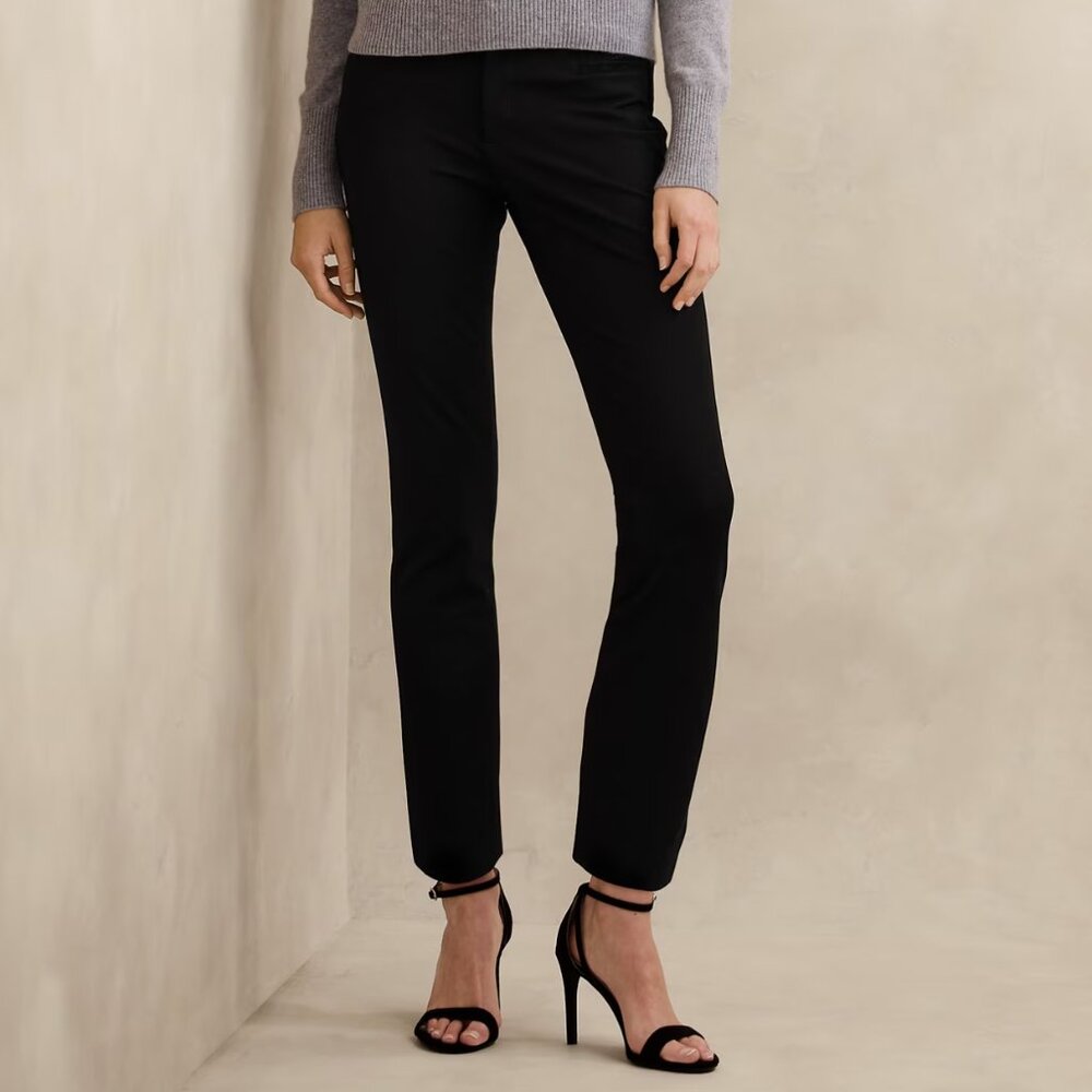 Banana Republic Sloan Slim Pants (Size 4)